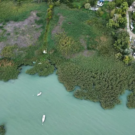 The Balaton Nest! Daire
